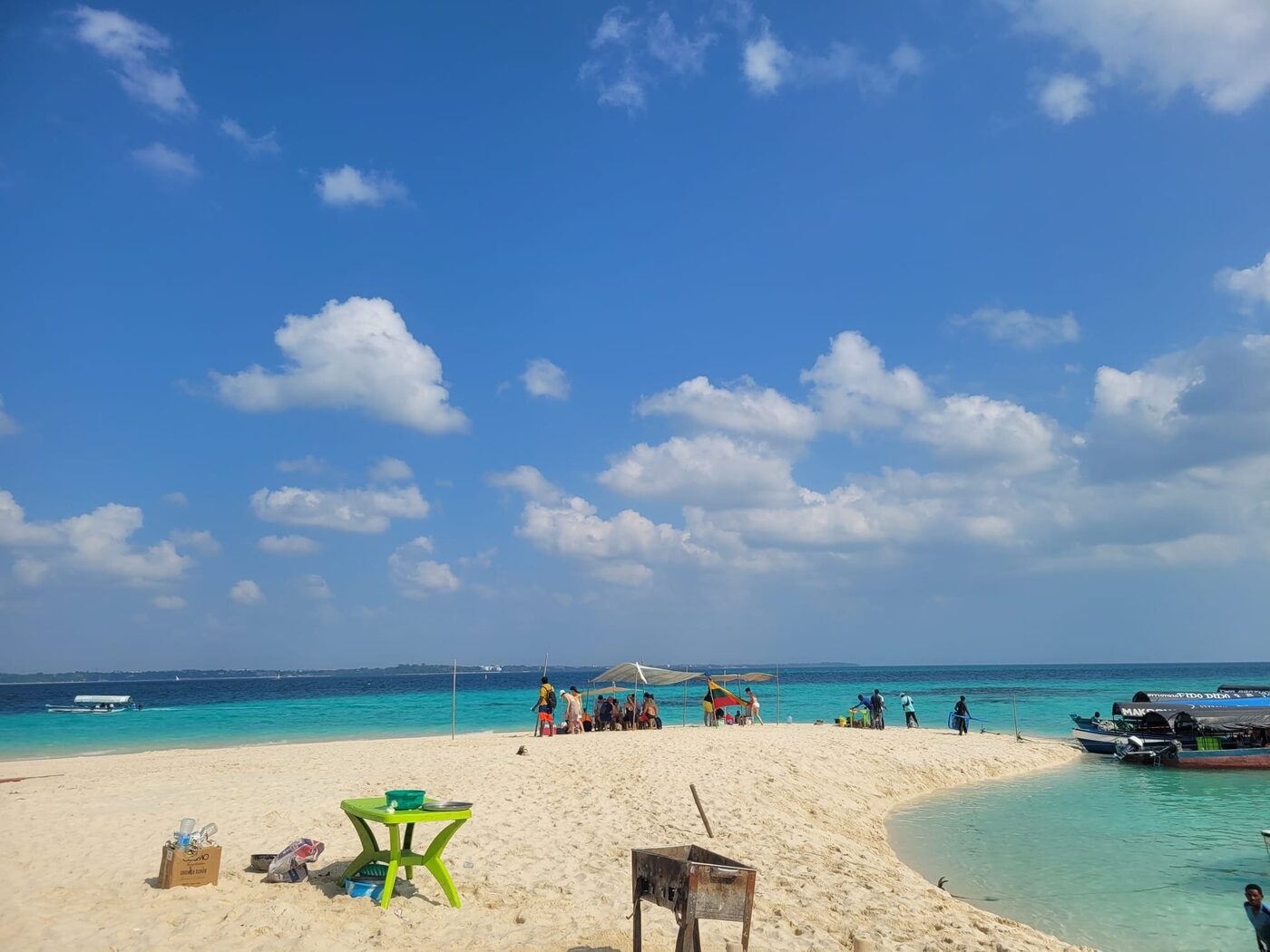 Blue Safari, Spice Tour, Stone Town & Prison Island (Day Trip)